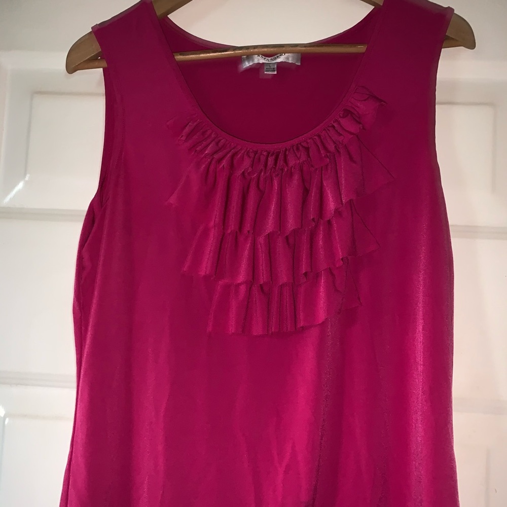 Pink ruffled tank top by Jones Studio, size large